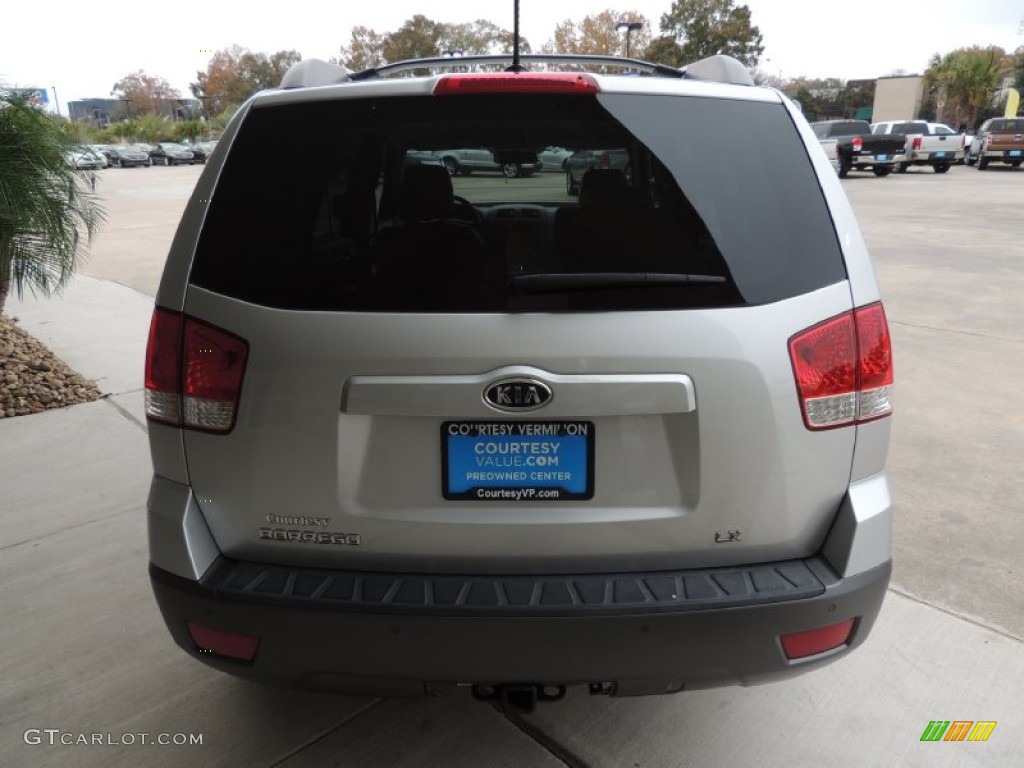 2009 Borrego LX V6 - Bright Silver / Black photo #3