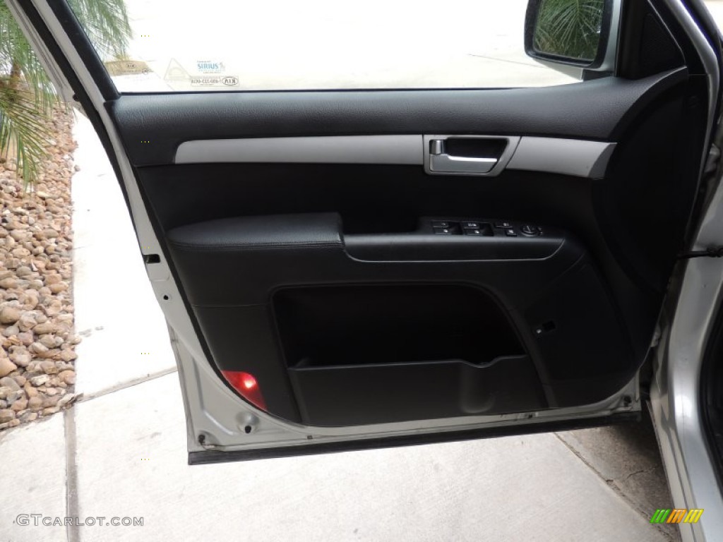 2009 Borrego LX V6 - Bright Silver / Black photo #15