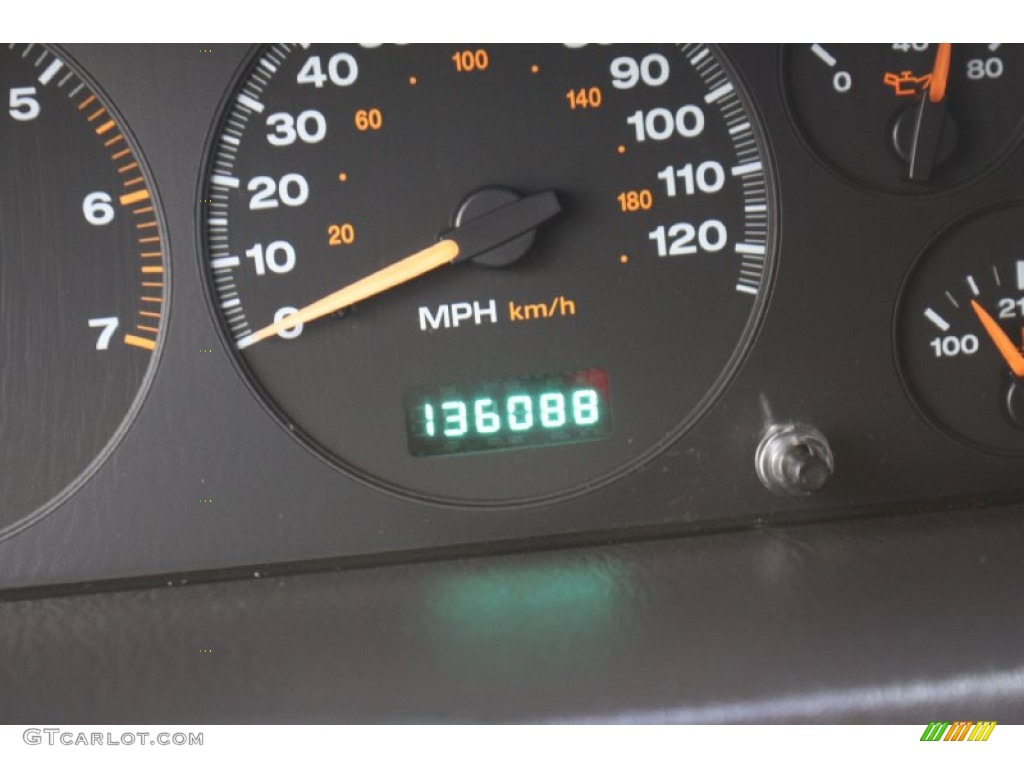 1999 Grand Cherokee Laredo - Champagne Pearl / Agate photo #27