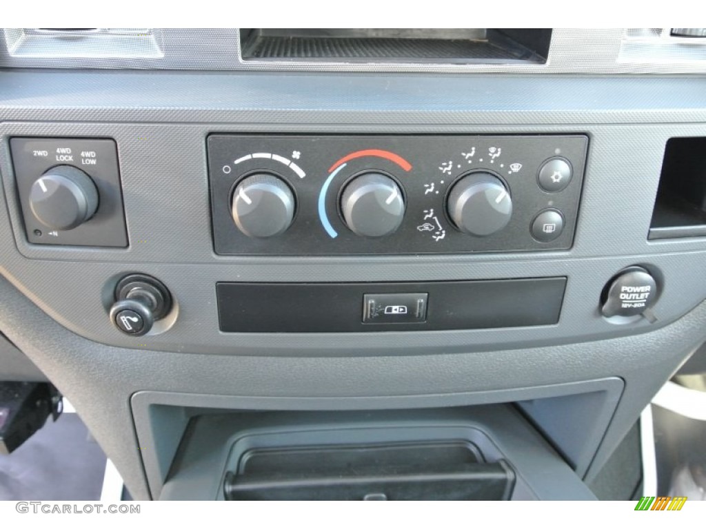 2008 Ram 1500 Sport Quad Cab 4x4 - Detonator Yellow / Medium Slate Gray photo #13