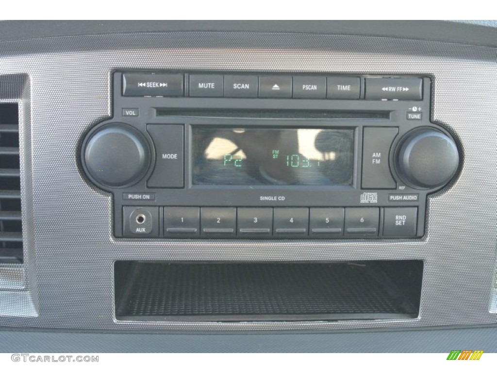 2008 Dodge Ram 1500 Sport Quad Cab 4x4 Audio System Photos