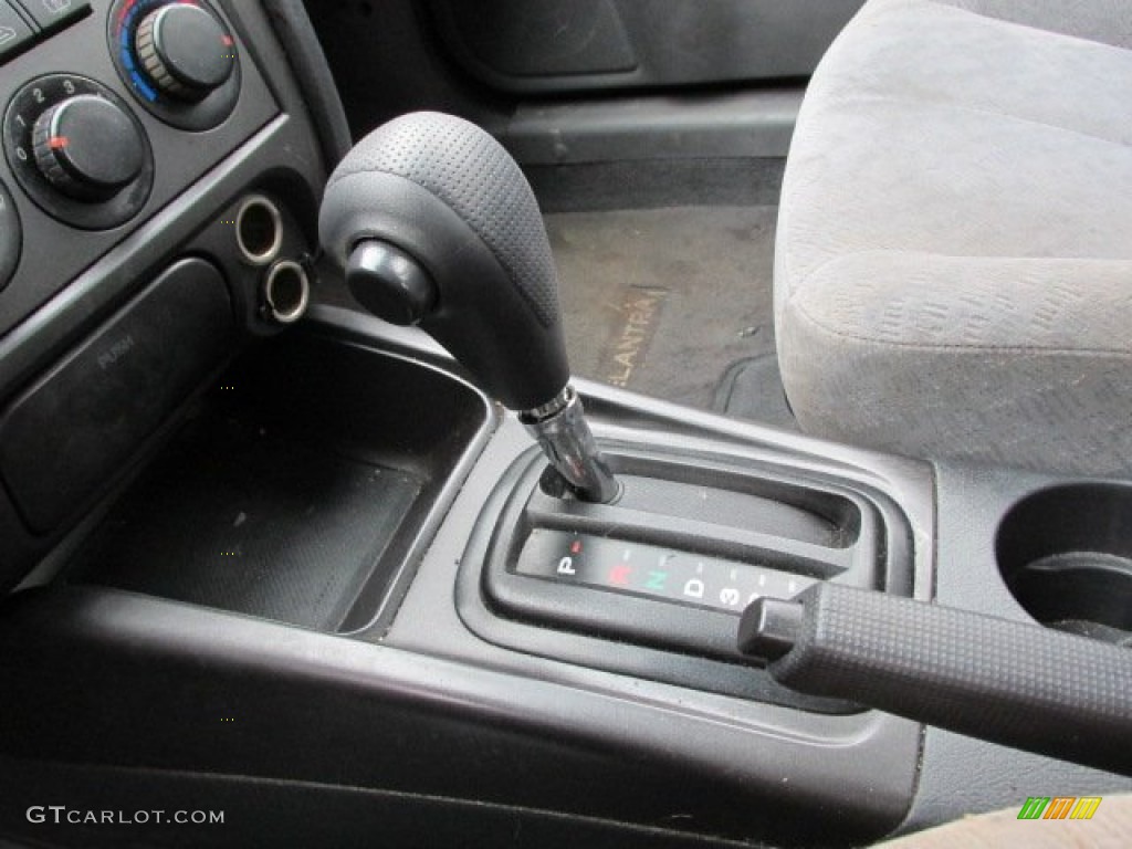 2006 Elantra GLS Sedan - Ebony Black / Gray photo #12