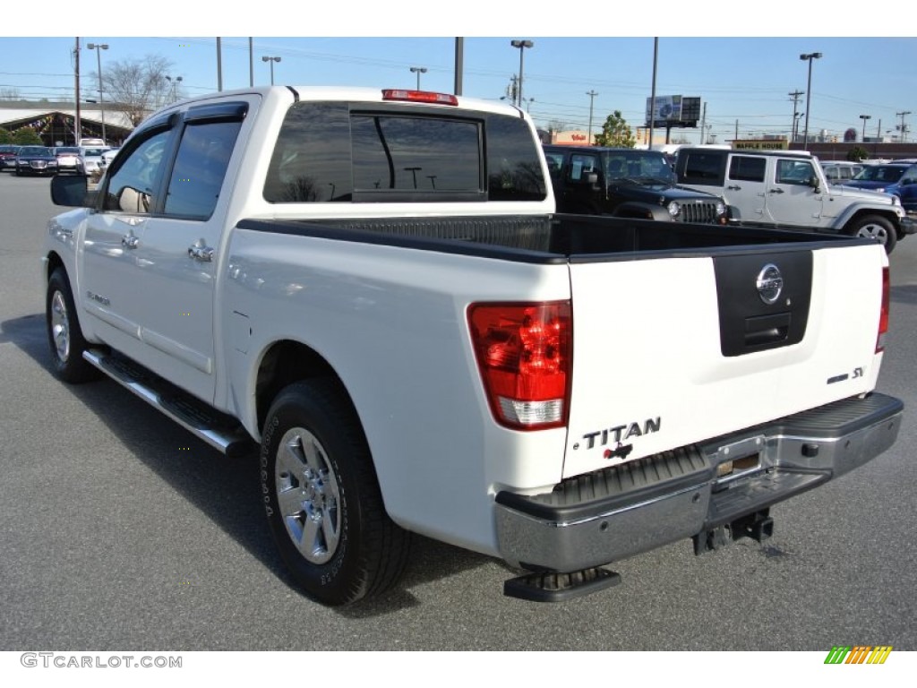 2012 Titan SV Crew Cab - Blizzard White / Charcoal photo #5