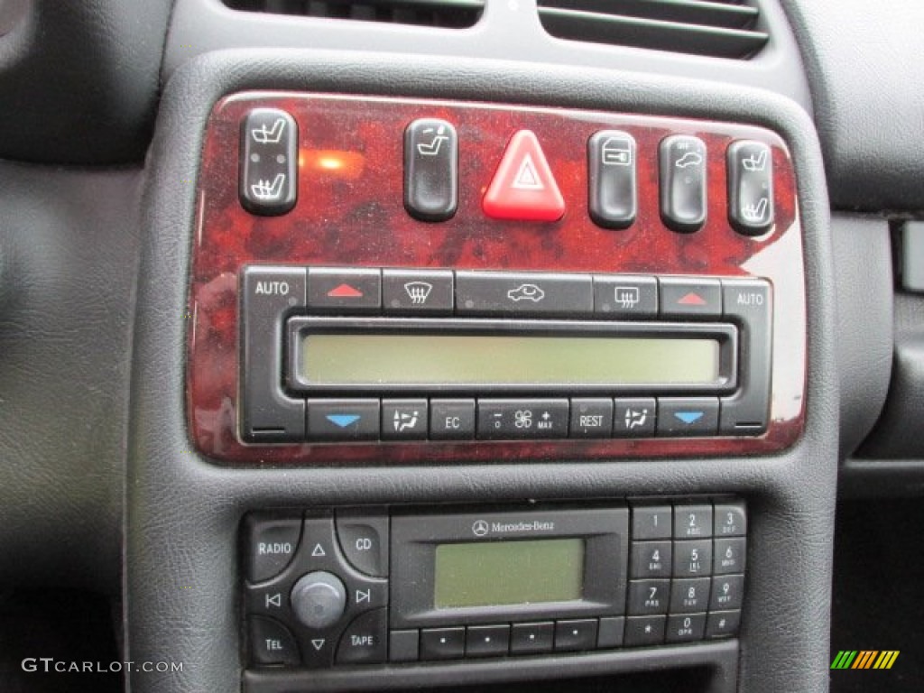 2001 CLK 320 Coupe - Magma Red / Charcoal photo #15