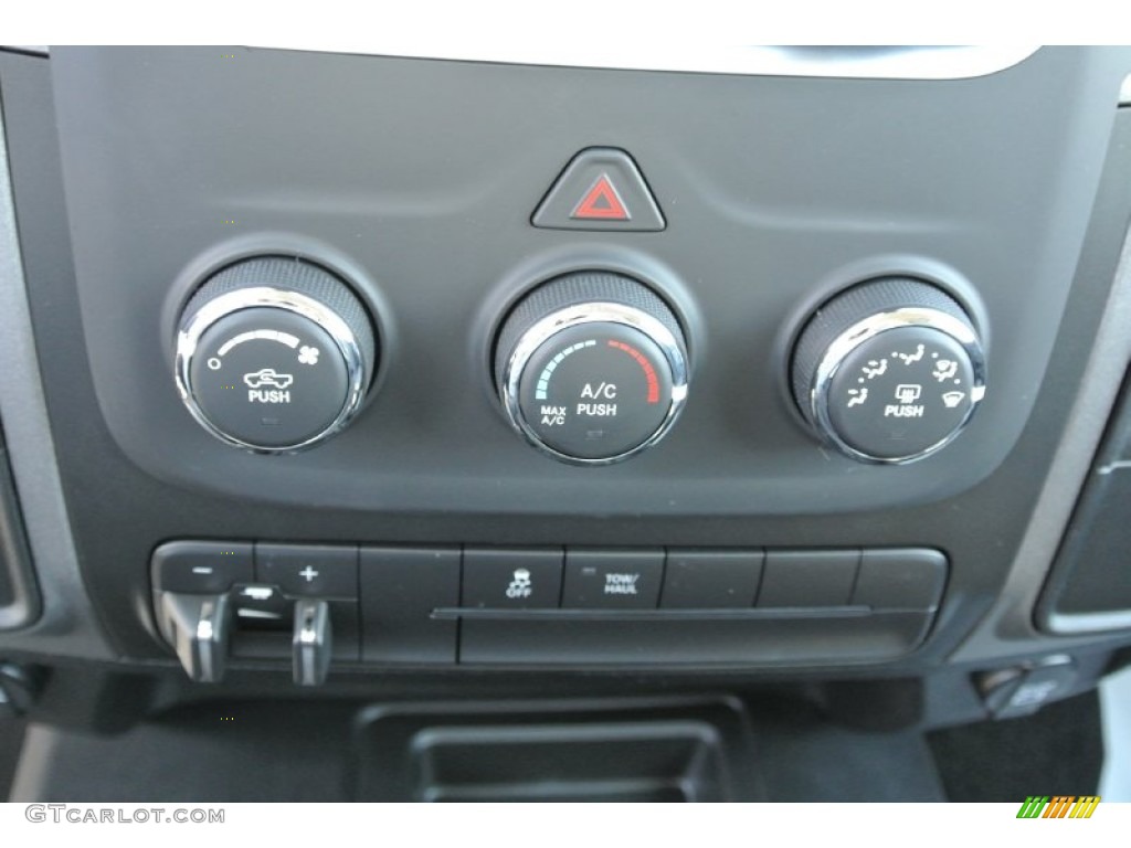 2014 Ram 2500 Tradesman Crew Cab 4x4 Controls Photo #89222056