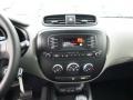 2014 Titanium Gray Kia Soul 1.6  photo #17