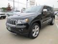 Front 3/4 View of 2011 Grand Cherokee Overland