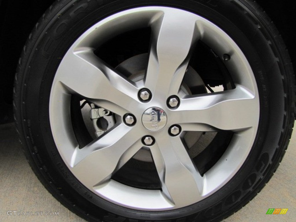 2011 Jeep Grand Cherokee Overland Wheel Photo #89228653