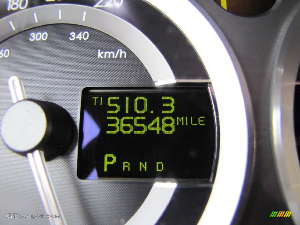 2005 Aston Martin DB9 Coupe Gauges Photo #89230582