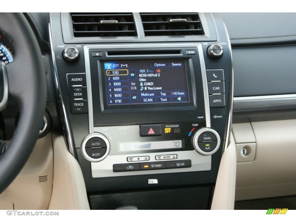 2014 Camry Hybrid XLE - Champagne Mica / Ivory photo #6