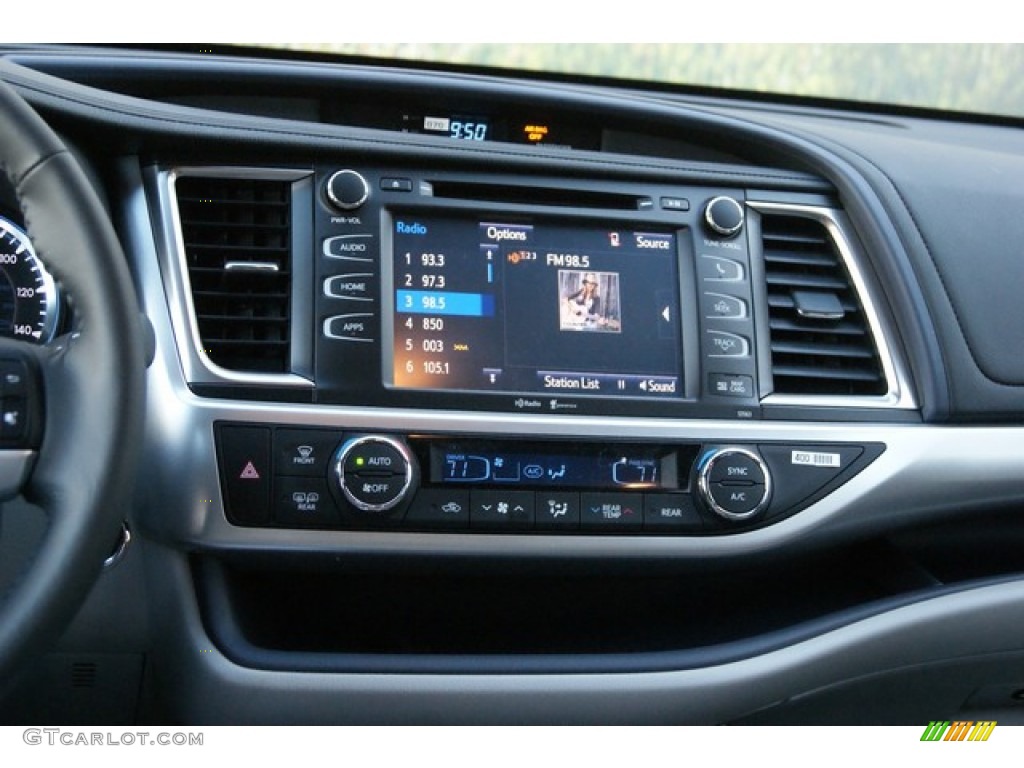 2014 Toyota Highlander XLE AWD Controls Photo #89232424