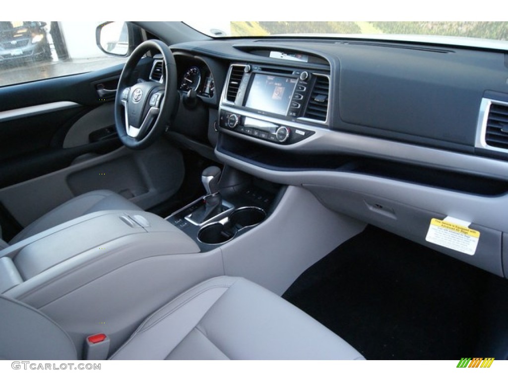 2014 Toyota Highlander XLE AWD Ash Dashboard Photo #89232445