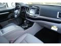 Ash 2014 Toyota Highlander XLE AWD Dashboard
