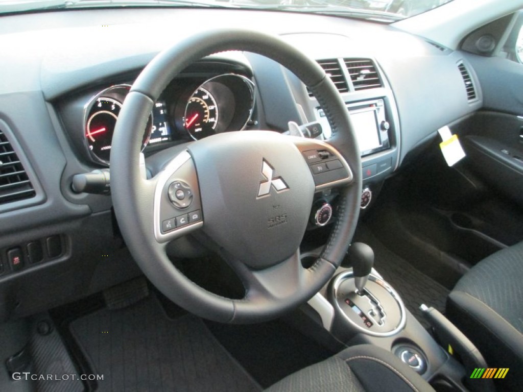 2014 Mitsubishi Outlander Sport SE AWD Black Dashboard Photo #89234077