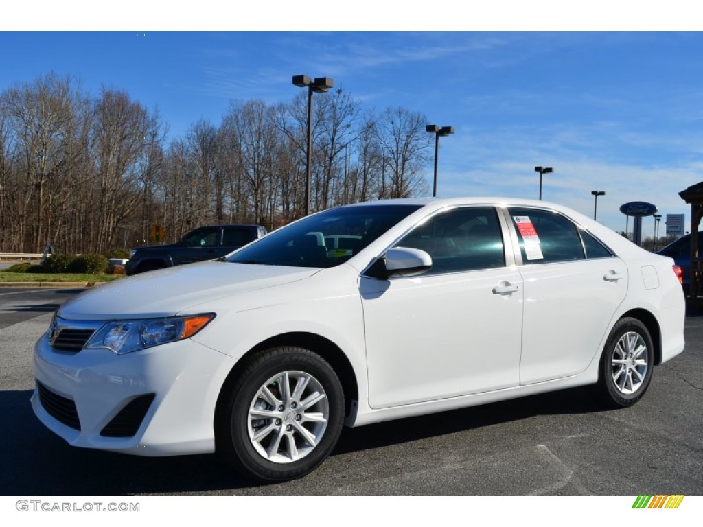 2014 Camry L - Super White / Ivory photo #3