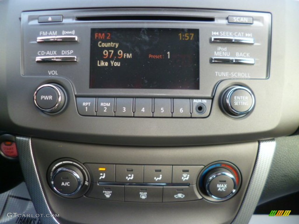 2014 Sentra SR - Metallic Blue / Charcoal photo #19