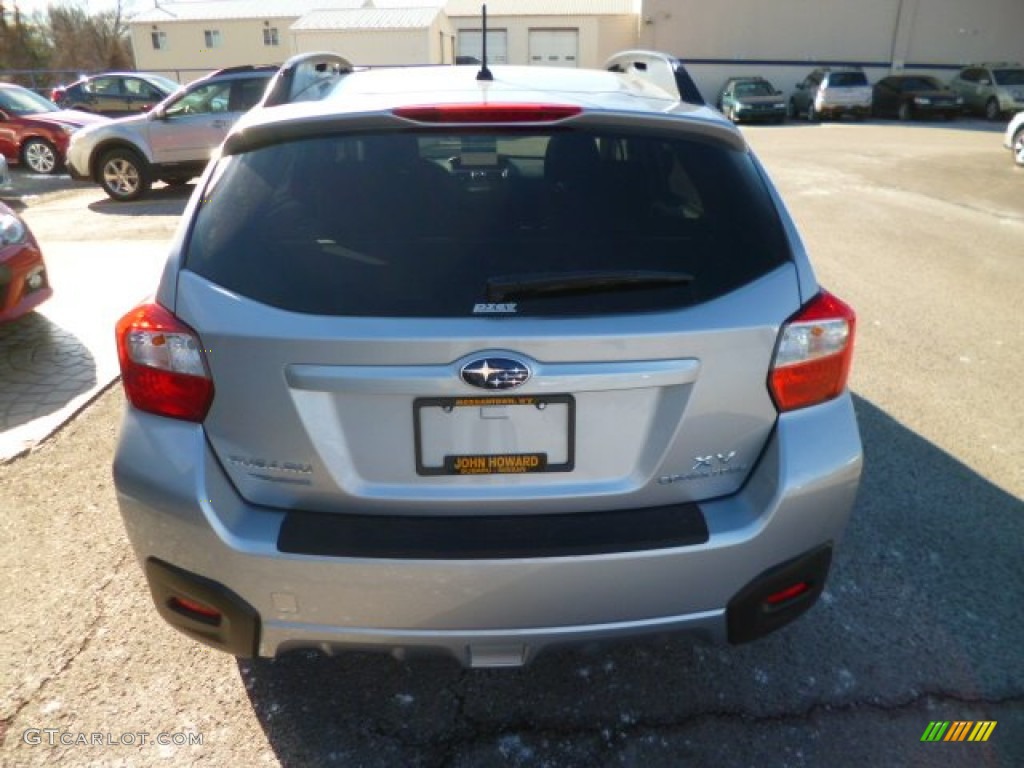 2014 XV Crosstrek 2.0i Premium - Ice Silver Metallic / Black photo #6