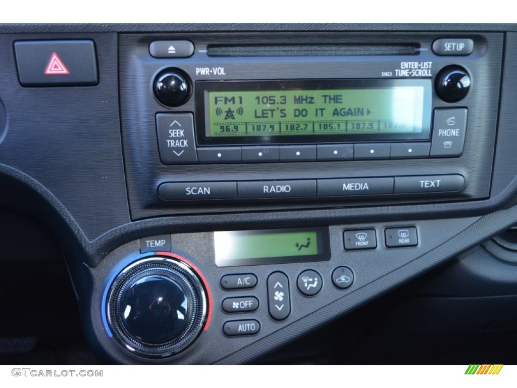2013 Prius c Hybrid One - Super White / Gray photo #11