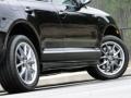 Black - Cayenne S Titanium Photo No. 9