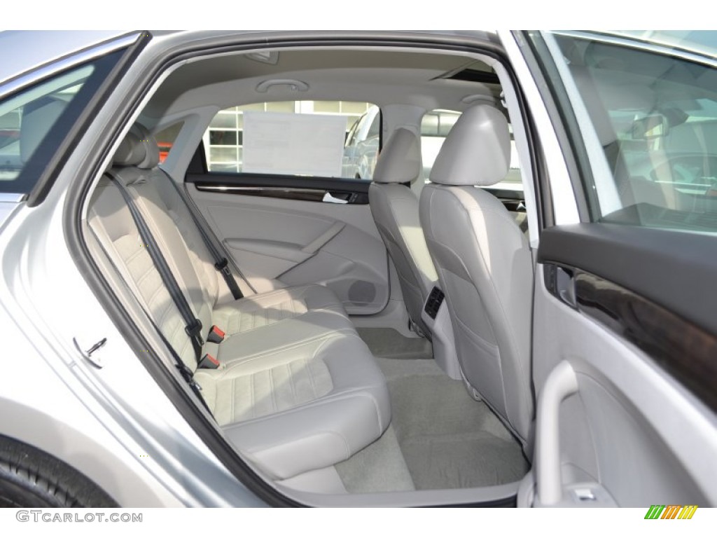 2014 Passat TDI SEL Premium - Reflex Silver Metallic / Moonrock photo #4