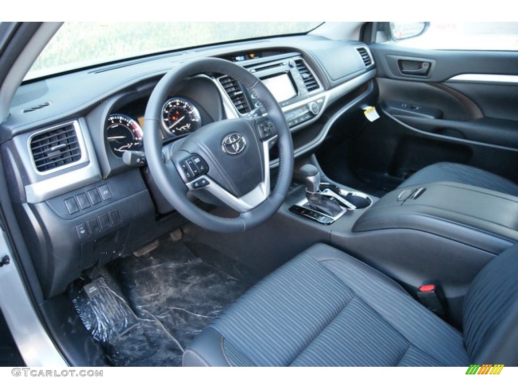 Black Interior 2014 Toyota Highlander LE AWD Photo #89246768