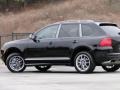 Black - Cayenne S Titanium Photo No. 27