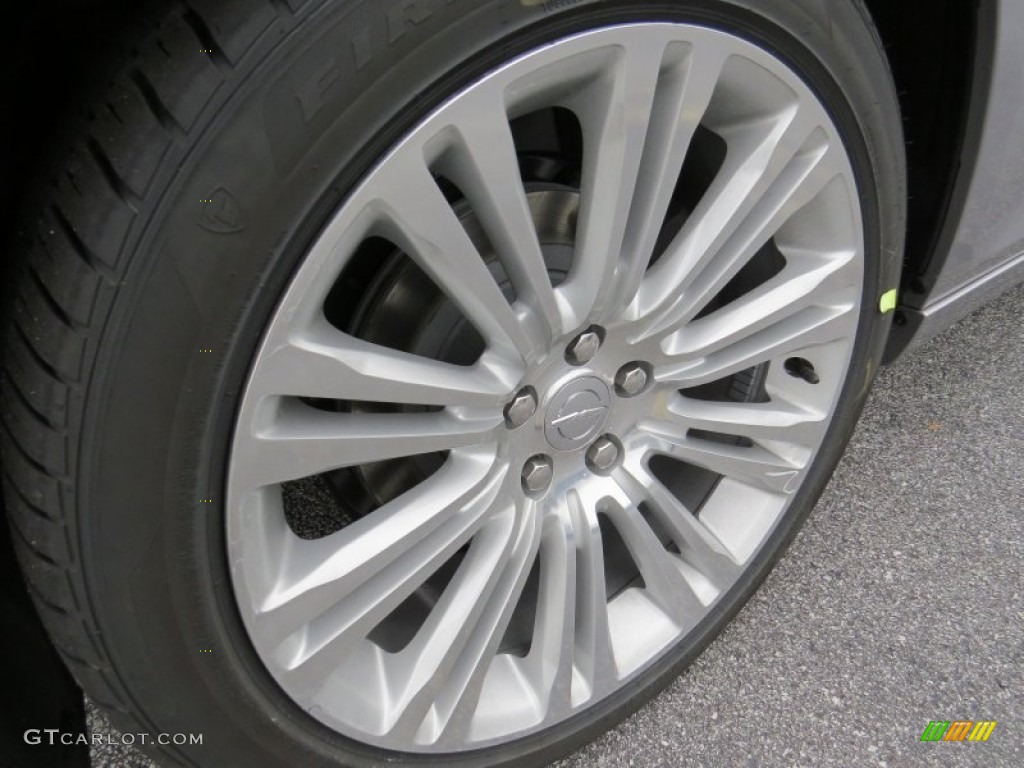 2014 Chrysler 300 C Wheel Photo #89246959