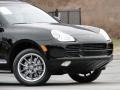 Black - Cayenne S Titanium Photo No. 38