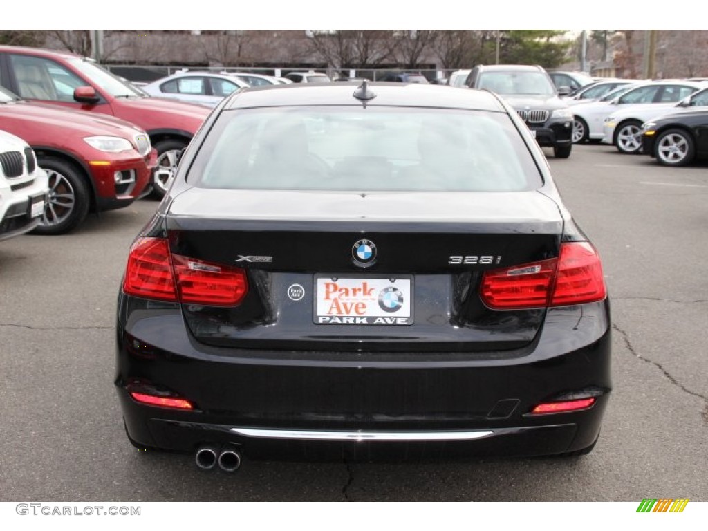 2013 3 Series 328i xDrive Sedan - Jet Black / Black photo #4
