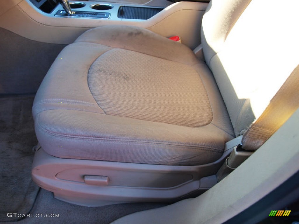 2009 Outlook XE - Garnet Red / Tan photo #15