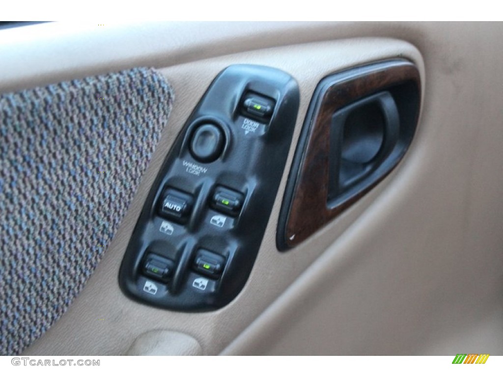 1999 Durango SLT 4x4 - Chili Pepper Red Pearlcoat / Camel/Tan photo #12