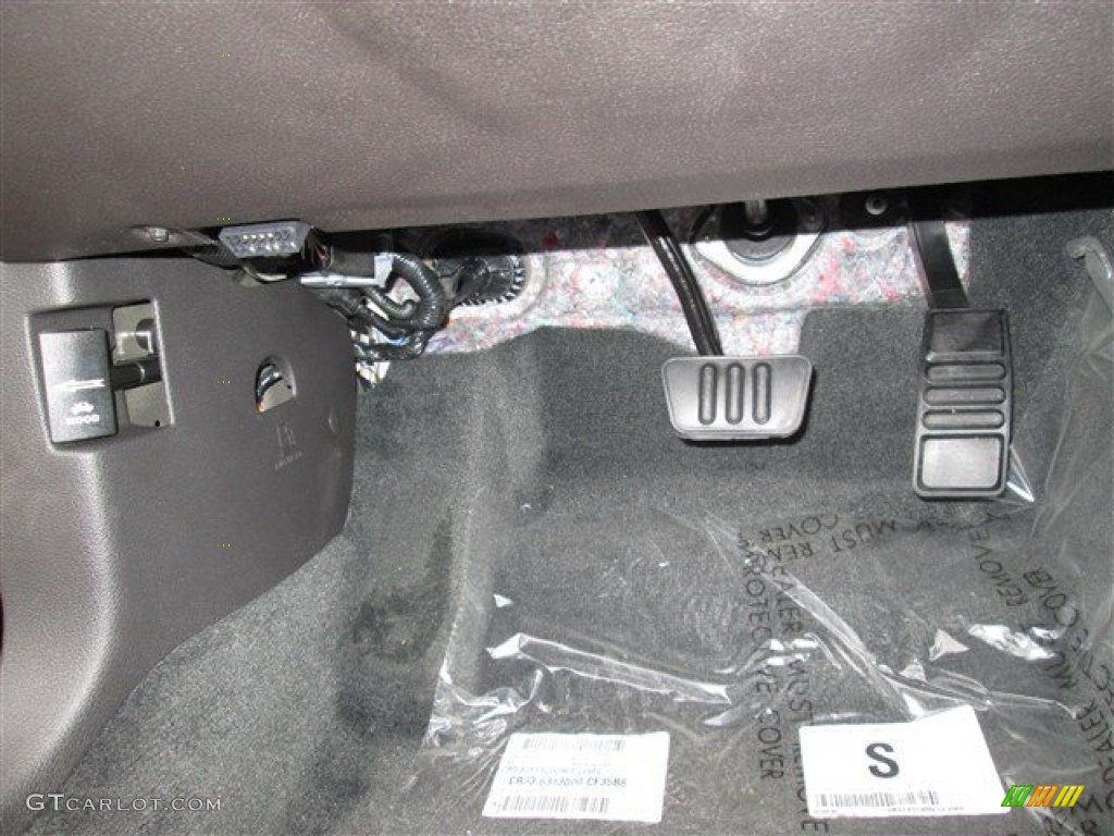 2014 Mustang V6 Coupe - Black / Charcoal Black photo #21