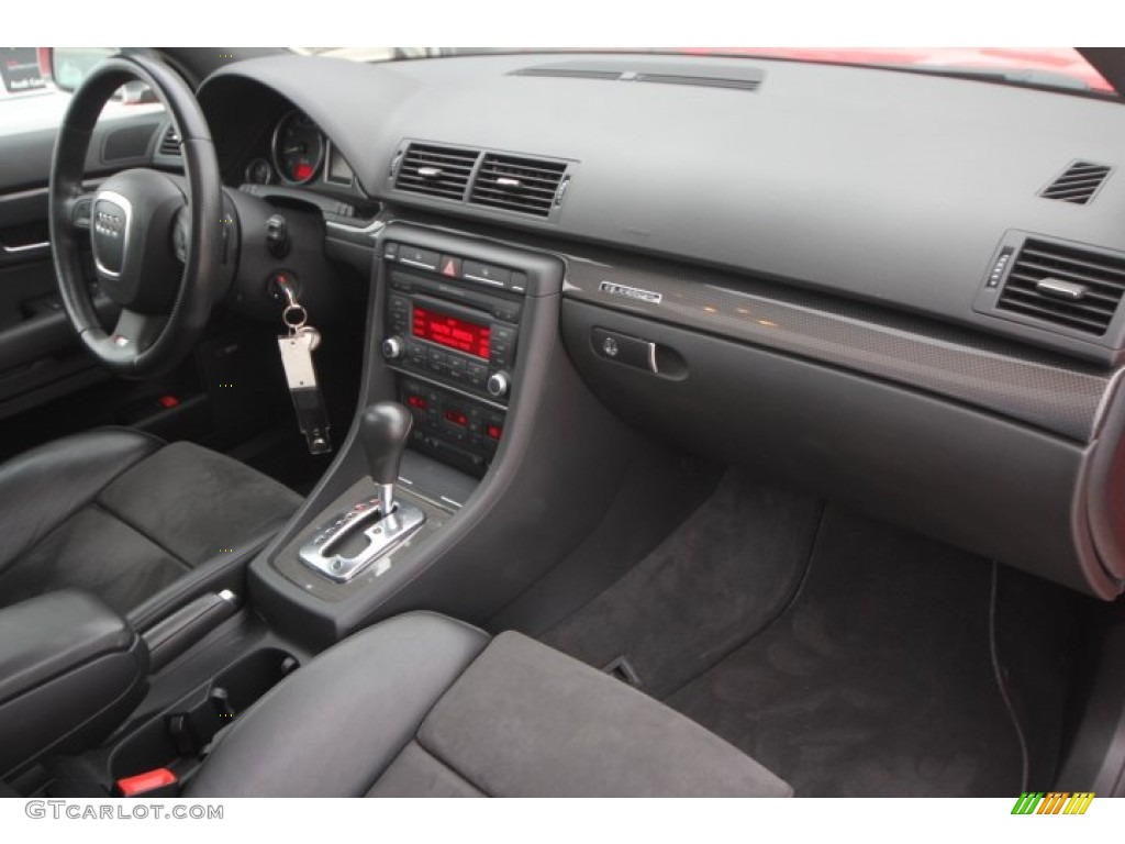 2008 Audi S4 4.2 quattro Sedan Dashboard Photos