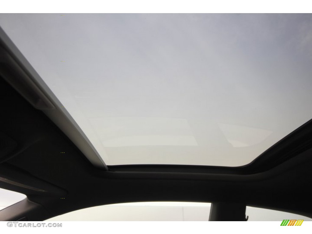 2013 Audi RS 5 4.2 FSI quattro Coupe Sunroof Photos