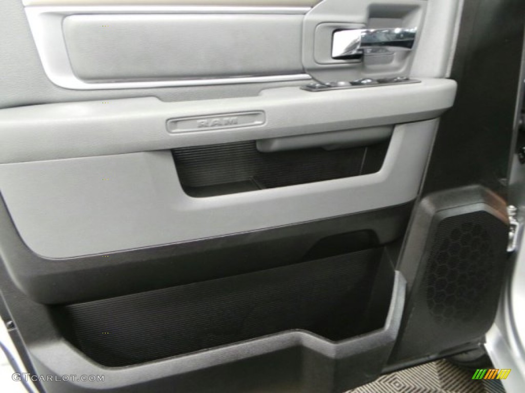 2013 1500 SLT Quad Cab 4x4 - Bright Silver Metallic / Black/Diesel Gray photo #12