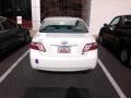 Super White - Camry Hybrid Photo No. 3