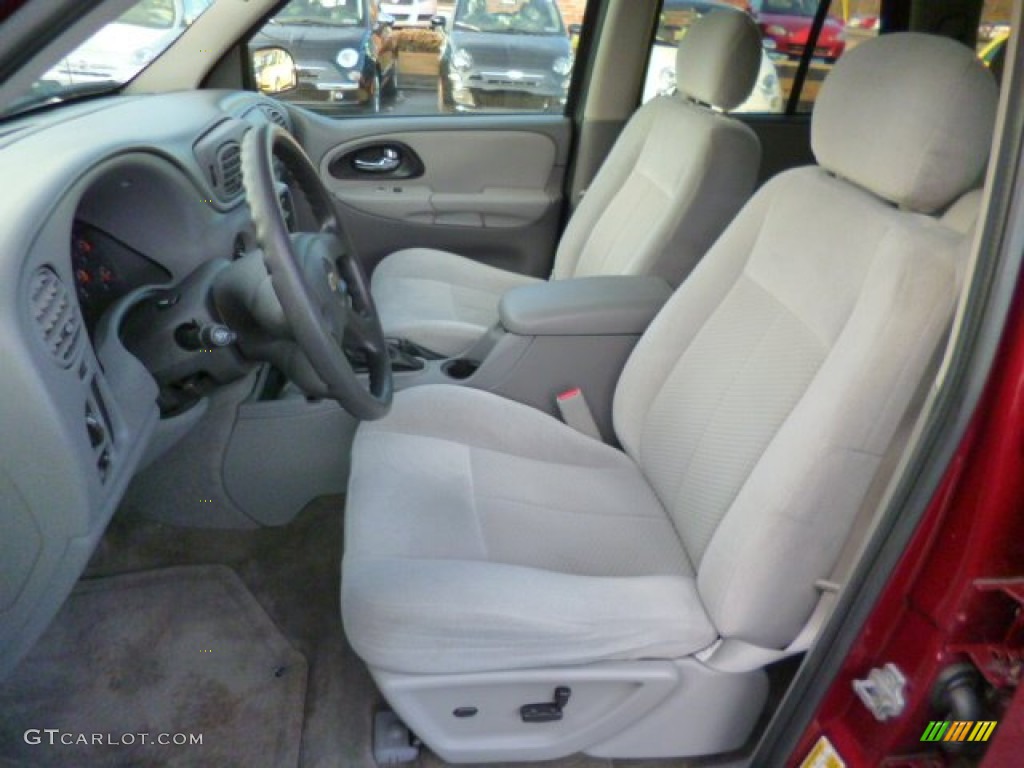 2007 TrailBlazer LS 4x4 - Red Jewel Tint Coat / Light Gray photo #16