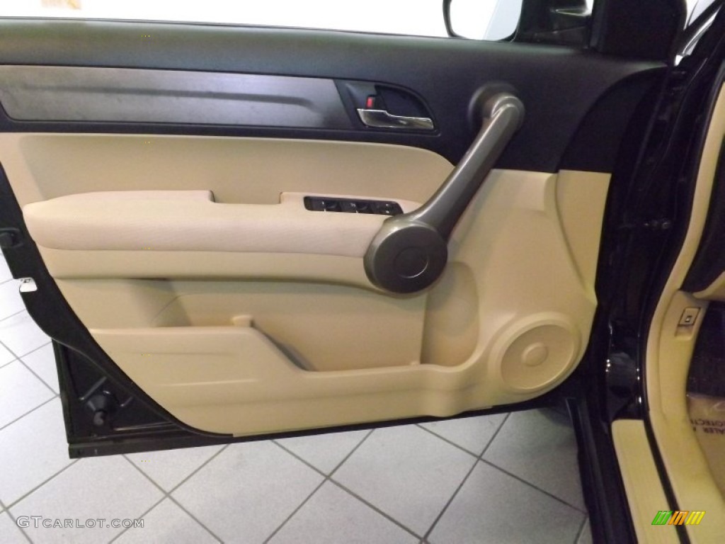 2009 CR-V LX - Crystal Black Pearl / Ivory photo #11