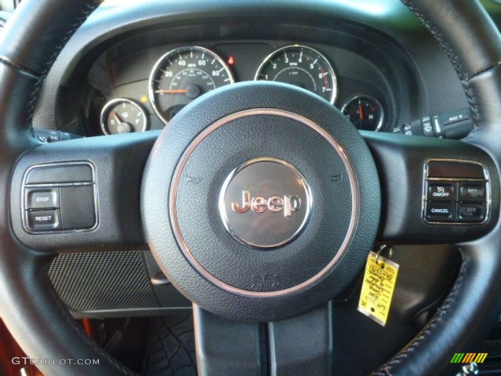 2011 Wrangler Unlimited Sahara 4x4 - Mango Tango Pearl / Black photo #15