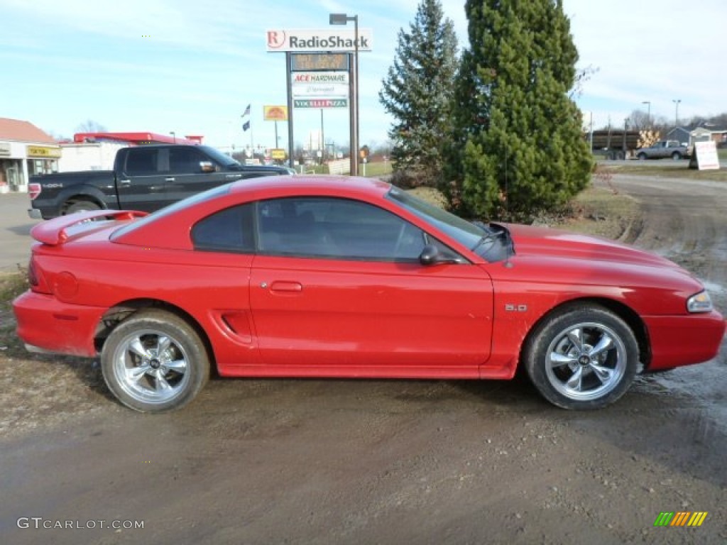 Rio Red 1995 Ford Mustang GT Coupe Exterior Photo #89271605