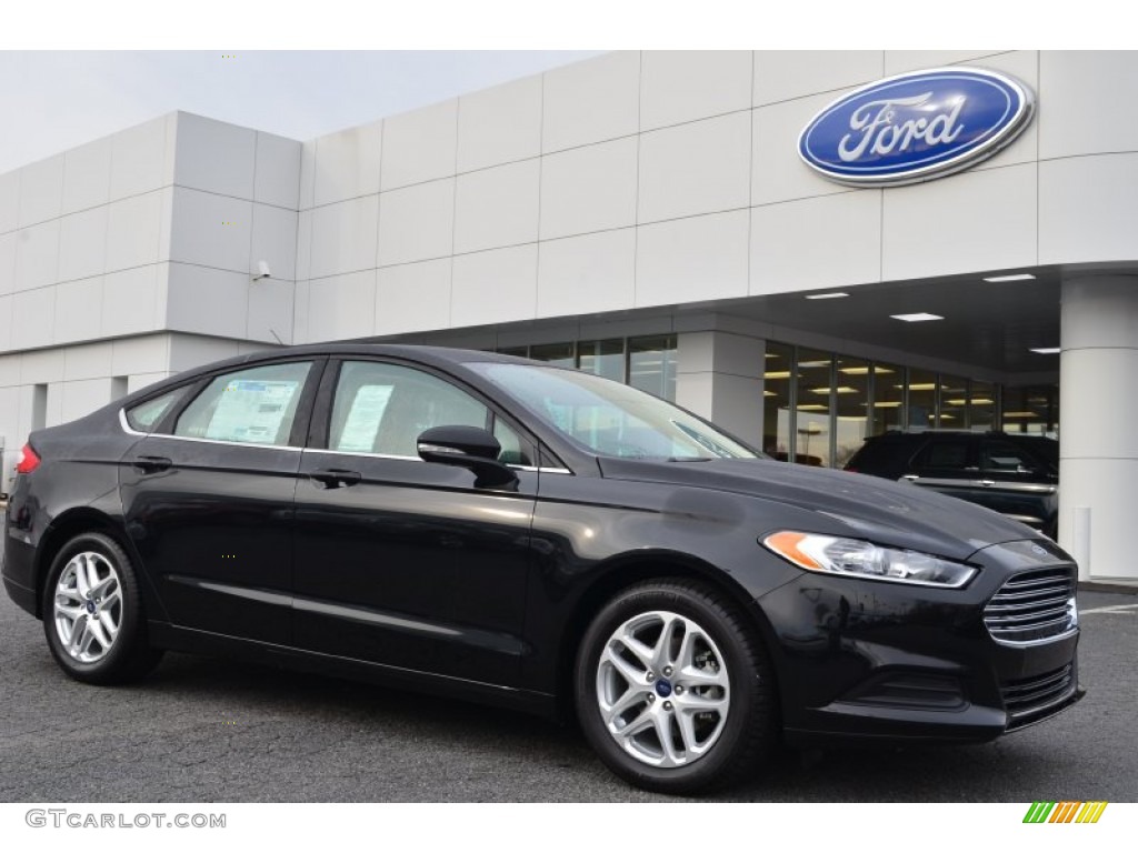 Tuxedo Black 2014 Ford Fusion SE Exterior Photo #89277258