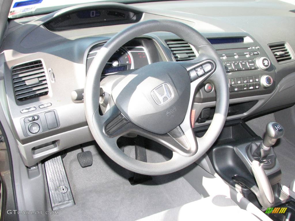 2007 Civic LX Coupe - Galaxy Gray Metallic / Gray photo #13