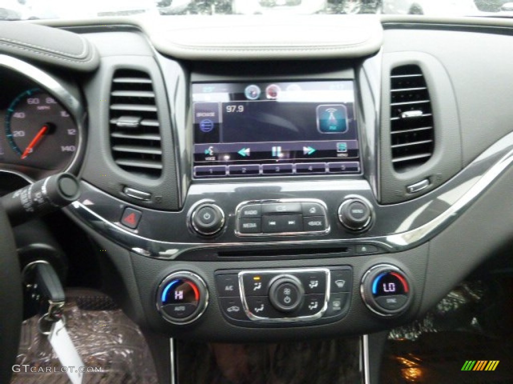 2014 Impala LT - Silver Topaz Metallic / Jet Black/Dark Titanium photo #16