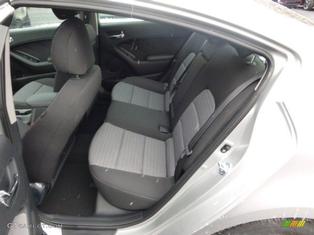 2014 Kia Forte EX Rear Seat Photo #89280114
