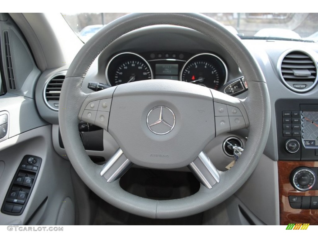 2008 Mercedes-Benz ML 350 4Matic Ash Grey Steering Wheel Photo #89280678