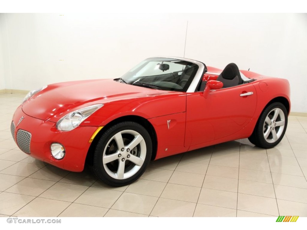 2008 Solstice Roadster - Aggressive Red / Ebony photo #4