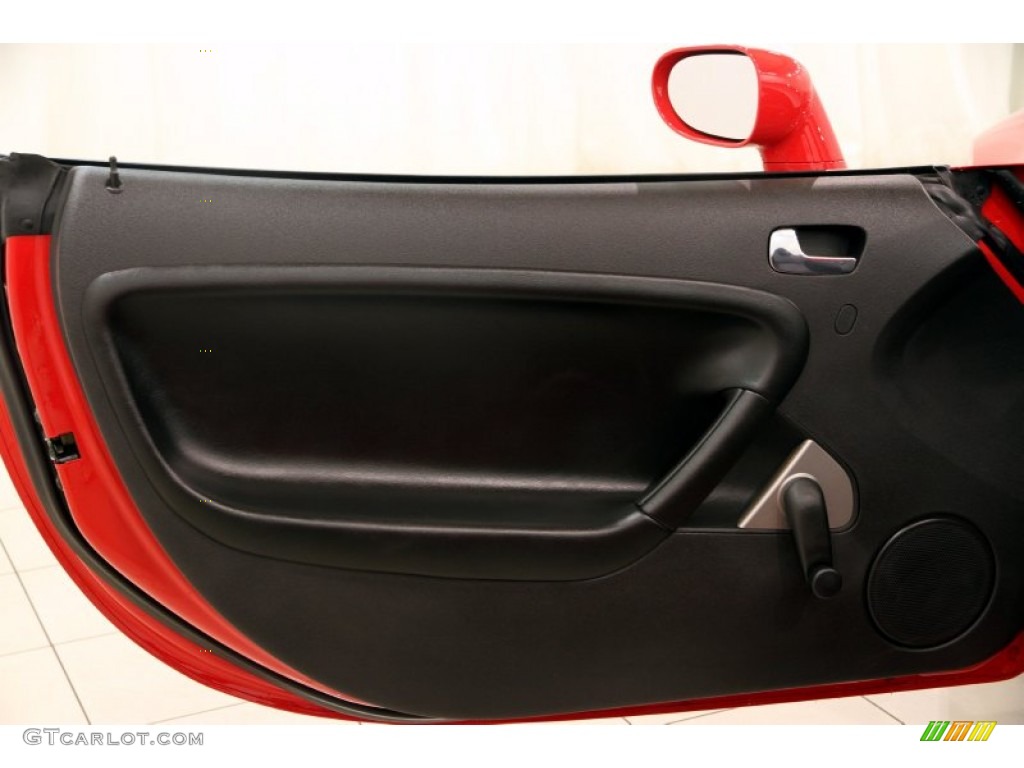 2008 Pontiac Solstice Roadster Ebony Door Panel Photo #89280768