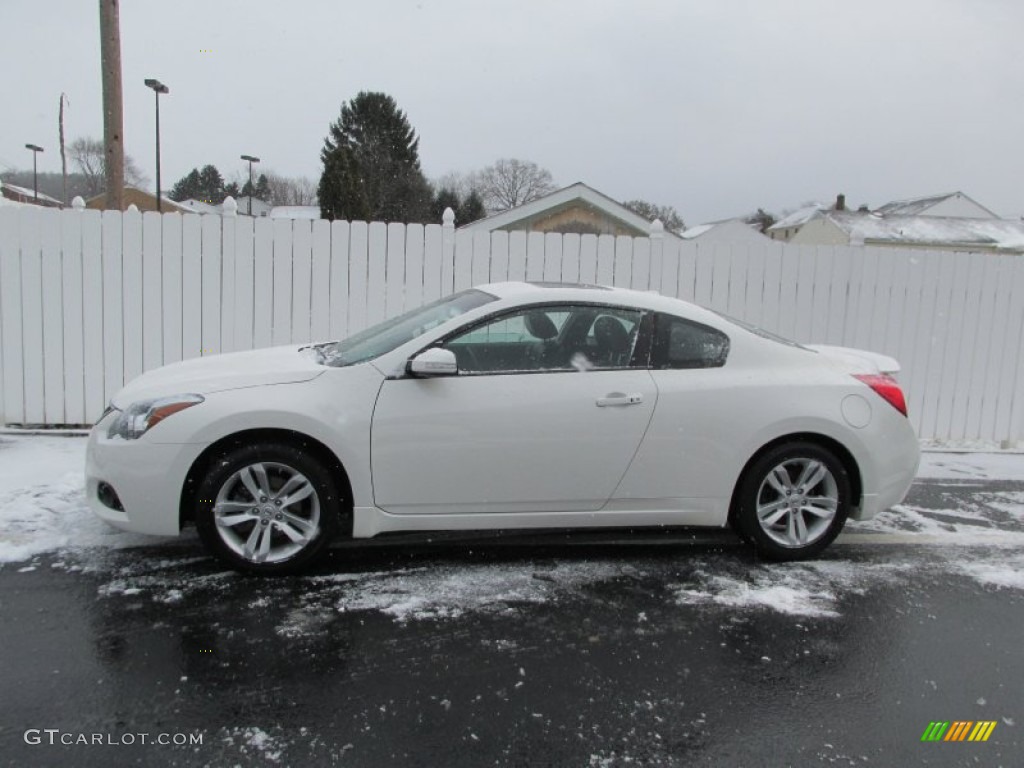 2010 Altima 2.5 S Coupe - Winter Frost White / Charcoal photo #2
