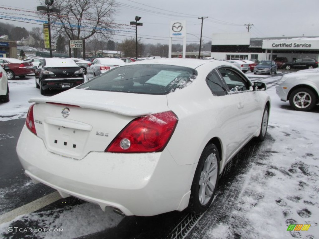 2010 Altima 2.5 S Coupe - Winter Frost White / Charcoal photo #6