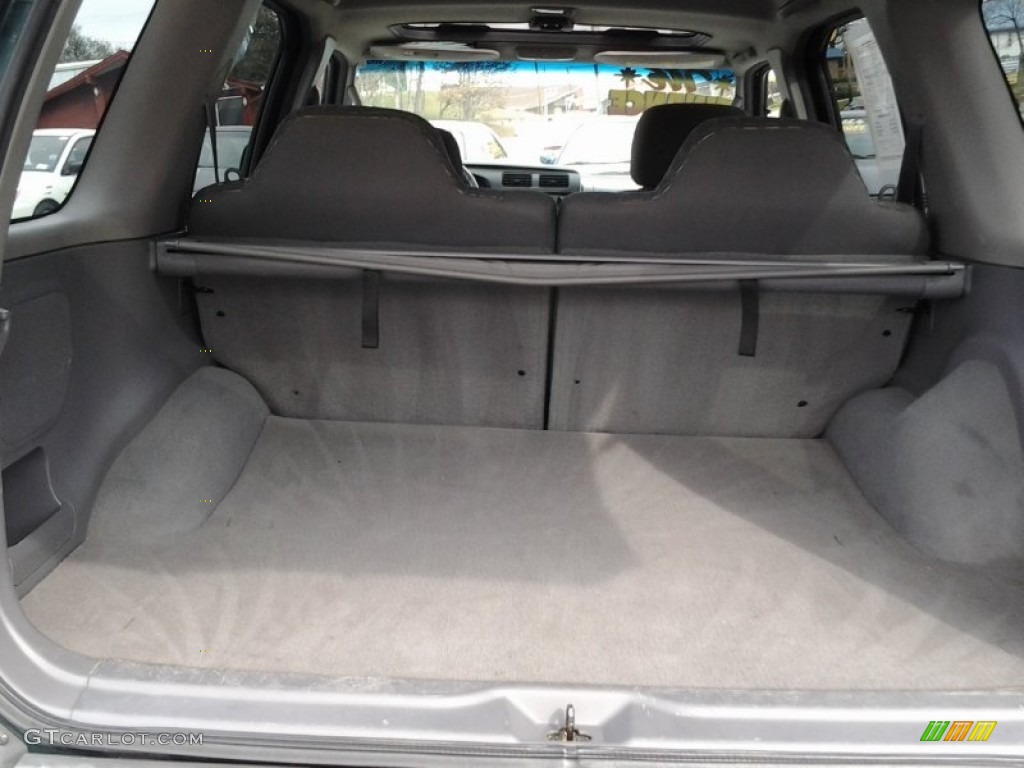 2000 Nissan Xterra XE V6 4x4 Trunk Photo #89286966